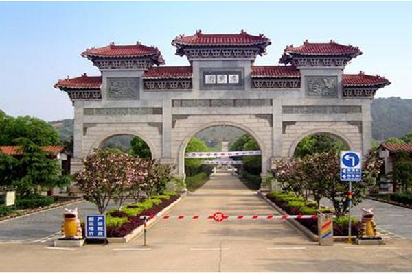 河北廊東二龍湖風景區(qū)門票收不收!